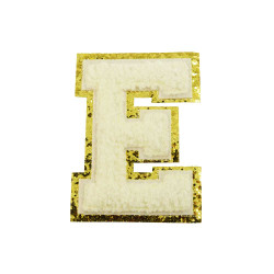 opstrijk letter E badstof off-white met goud glitter rand 8 x 8 cm opstrijk letter E badstof off-white met goud glitter rand 8 x 8 cm