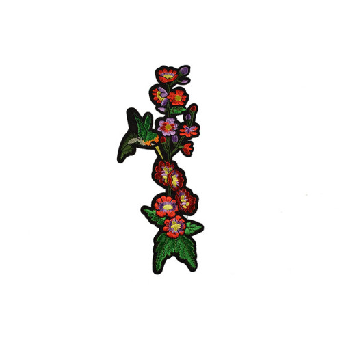 applicatie rode bloemen met kolibri