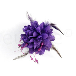Bloem corsage parels paars Bloem corsage parels paars