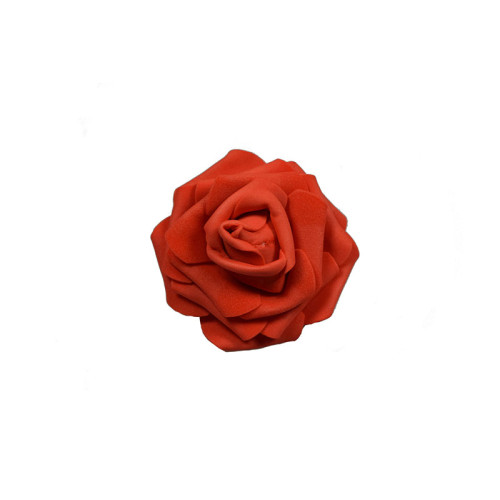 corsage rood roos met haarklem