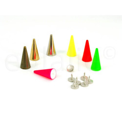 spikes, studs (10 stuks) spikes, studs (10 stuks)