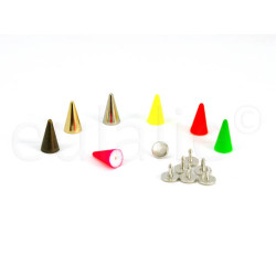spikes, studs (10 stuks) klein spikes, studs (10 stuks) klein
