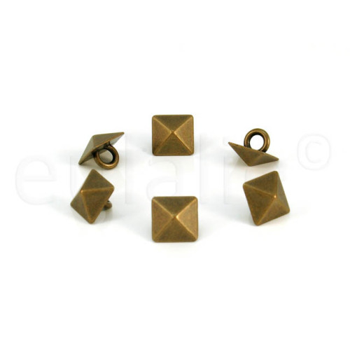 studs knopen pyramide brons