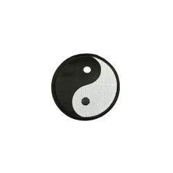 ying yang embleem opstrijkbaar zwart wit 10 cm ying yang embleem opstrijkbaar zwart wit 10 cm